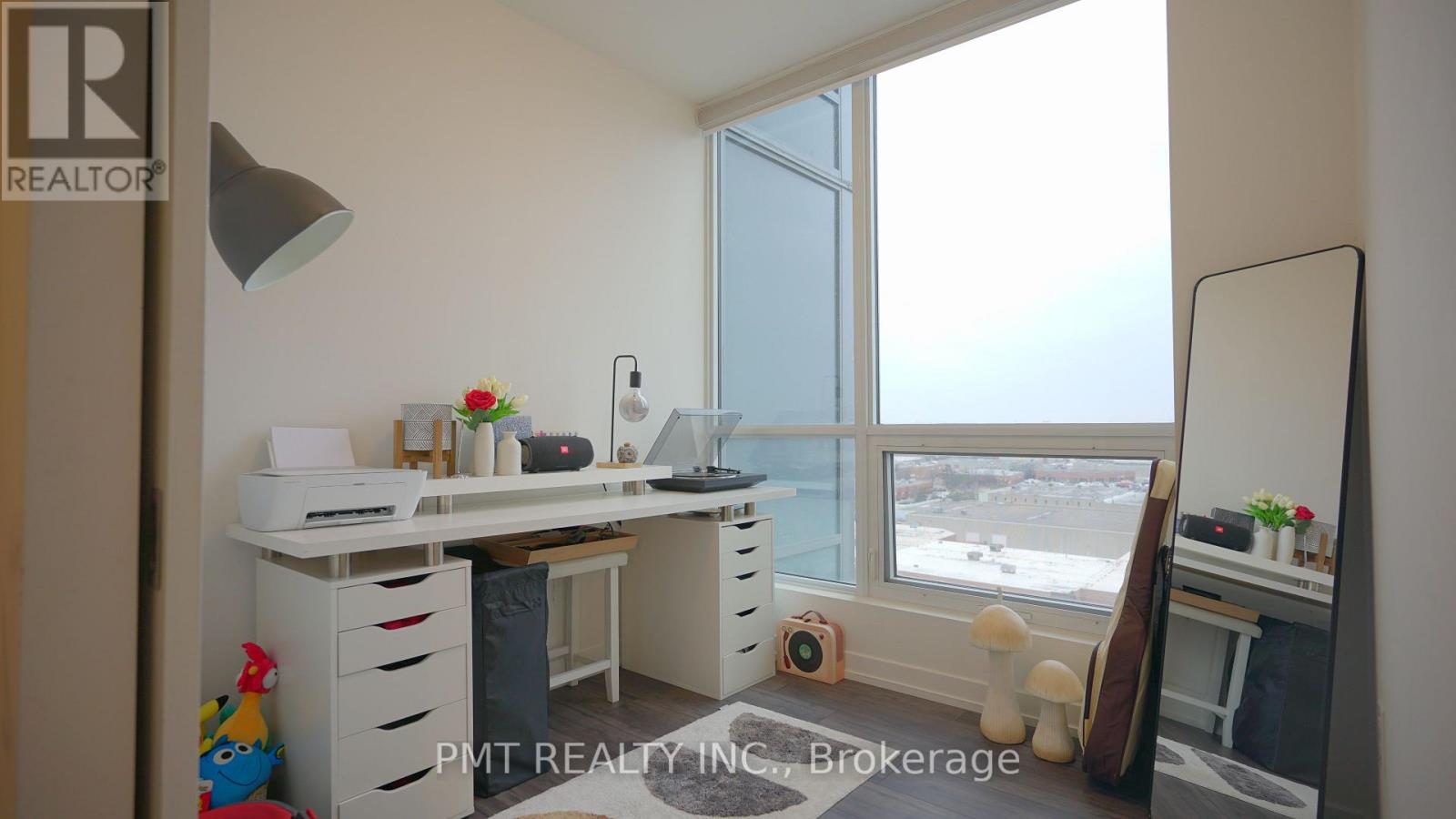 1205 - 10 De Boers Drive, Toronto (York University Heights), Ontario  M3J 0L6 - Photo 11 - W12934112