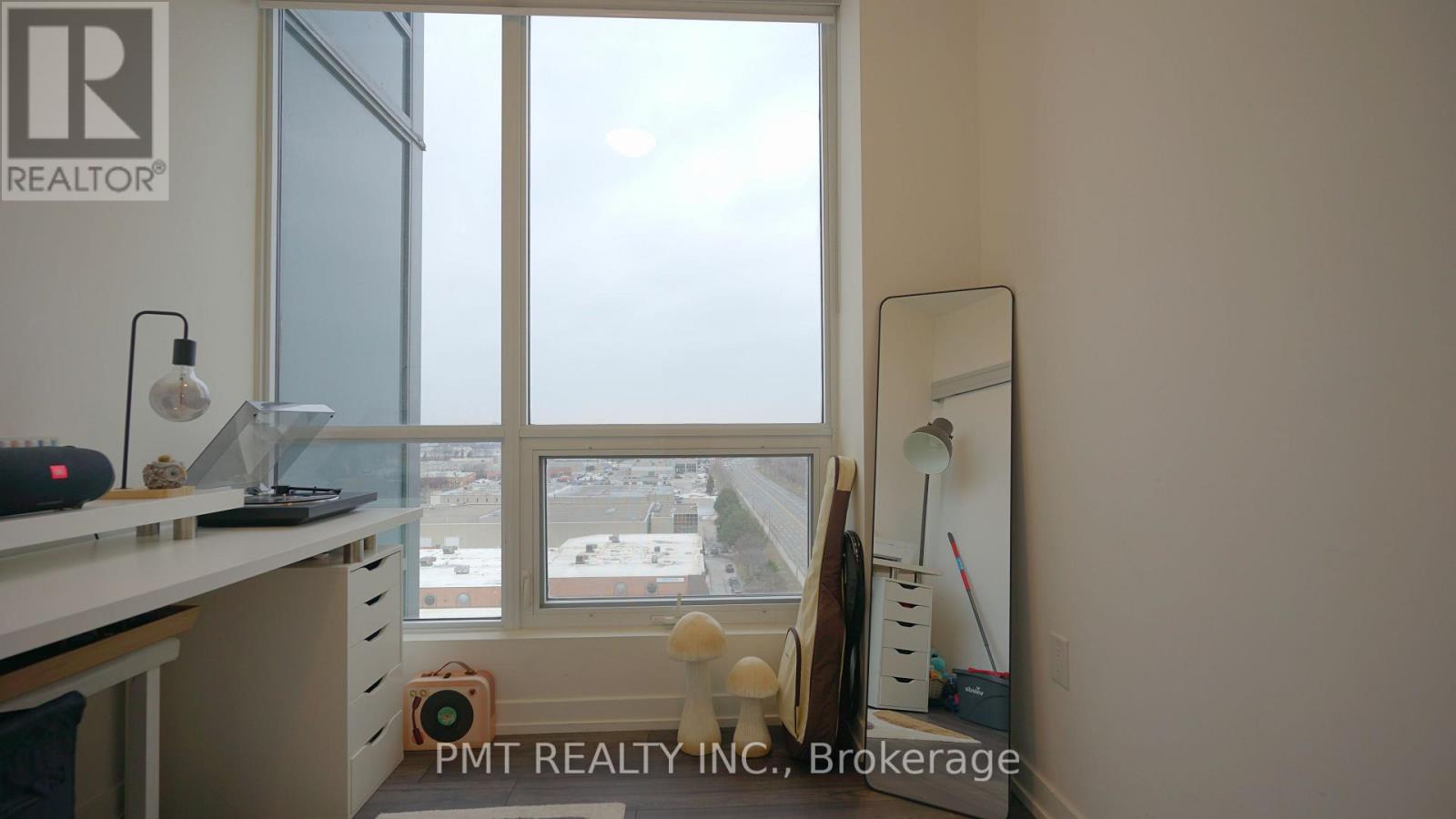 1205 - 10 De Boers Drive, Toronto (York University Heights), Ontario  M3J 0L6 - Photo 12 - W12934112