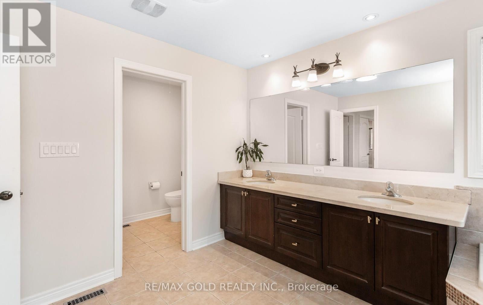 3129 Gladish Grove, Mississauga (Churchill Meadows), Ontario  L5M 0C3 - Photo 26 - W12934122