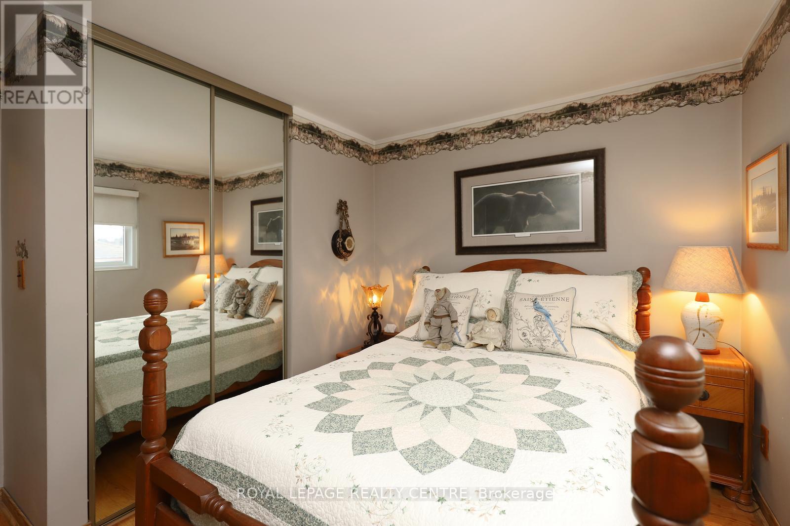 3638 Anniversary Road, Mississauga (Erindale), Ontario  L5C 2G1 - Photo 20 - W12934164