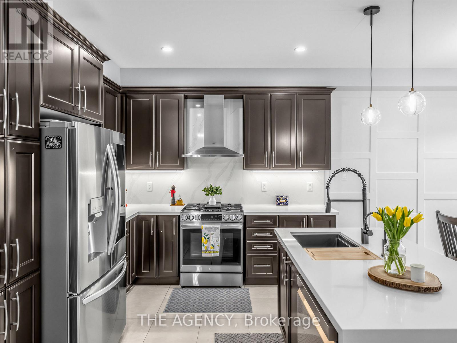 57 Morningside Drive, Halton Hills, Ontario  L7G 0H6 - Photo 13 - W12934196