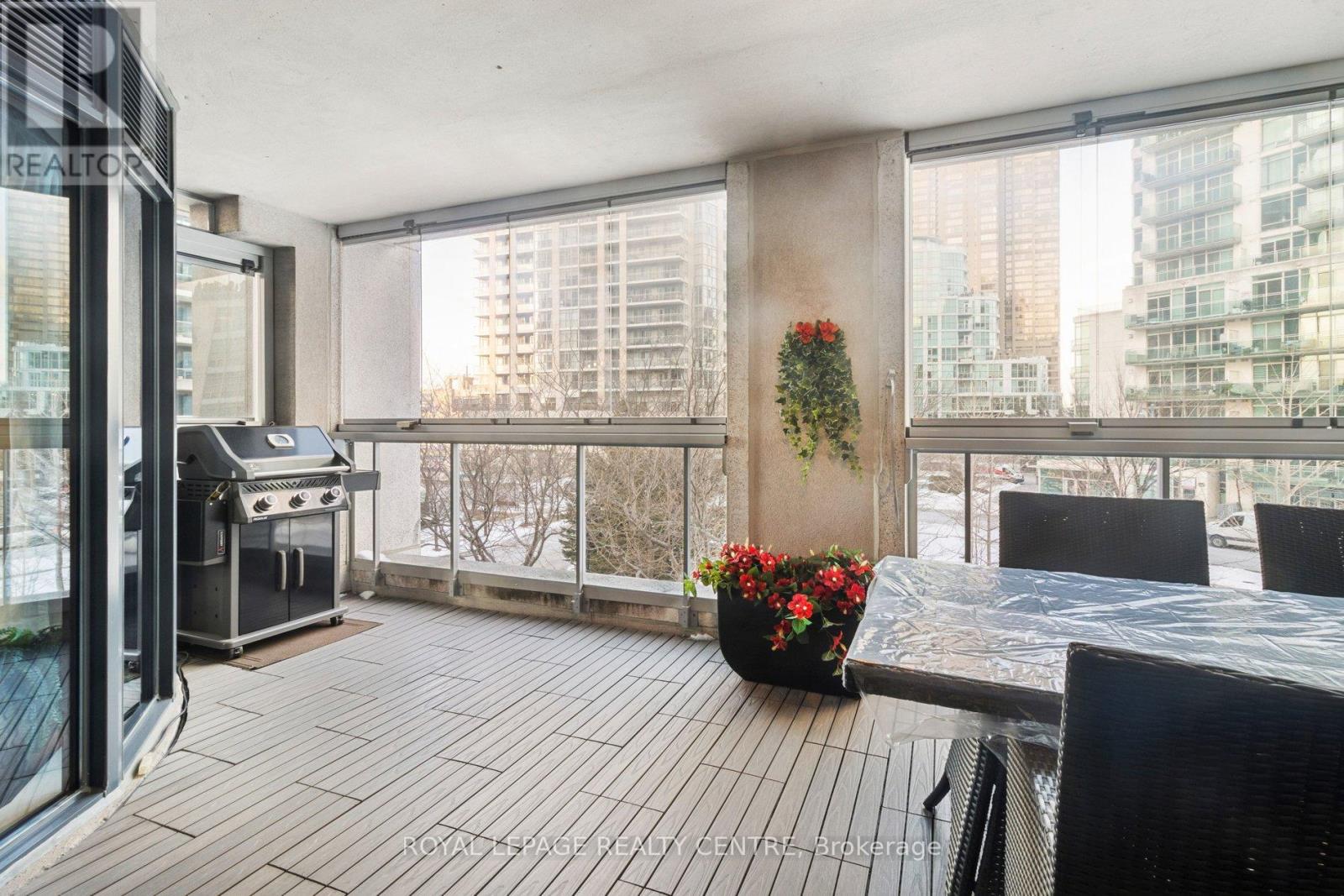 220 - 2095 Lake Shore Boulevard W, Toronto, Ontario  M8V 4G4 - Photo 27 - W12934214