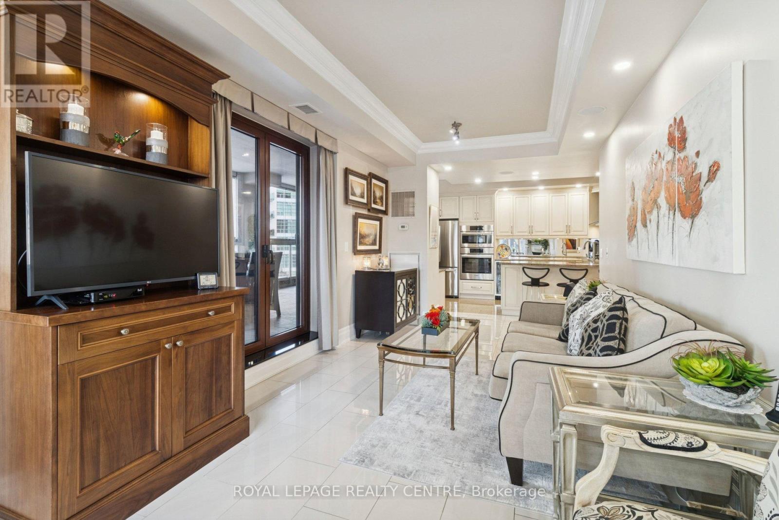 220 - 2095 Lake Shore Boulevard W, Toronto, Ontario  M8V 4G4 - Photo 7 - W12934214