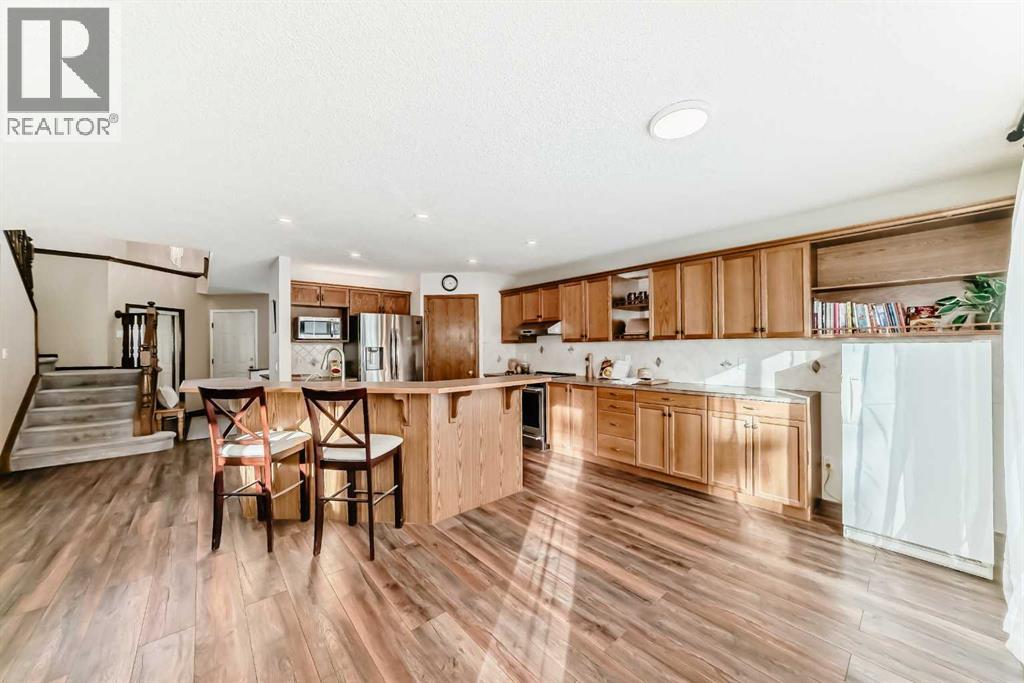 205 Patterson Hill Sw, Calgary, Alberta  T3H 3J2 - Photo 11 - A2278919