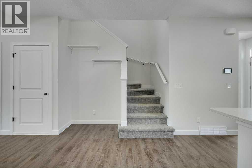 103 Highview Gate Se, Airdrie, Alberta  T4A 3L6 - Photo 14 - A2296688