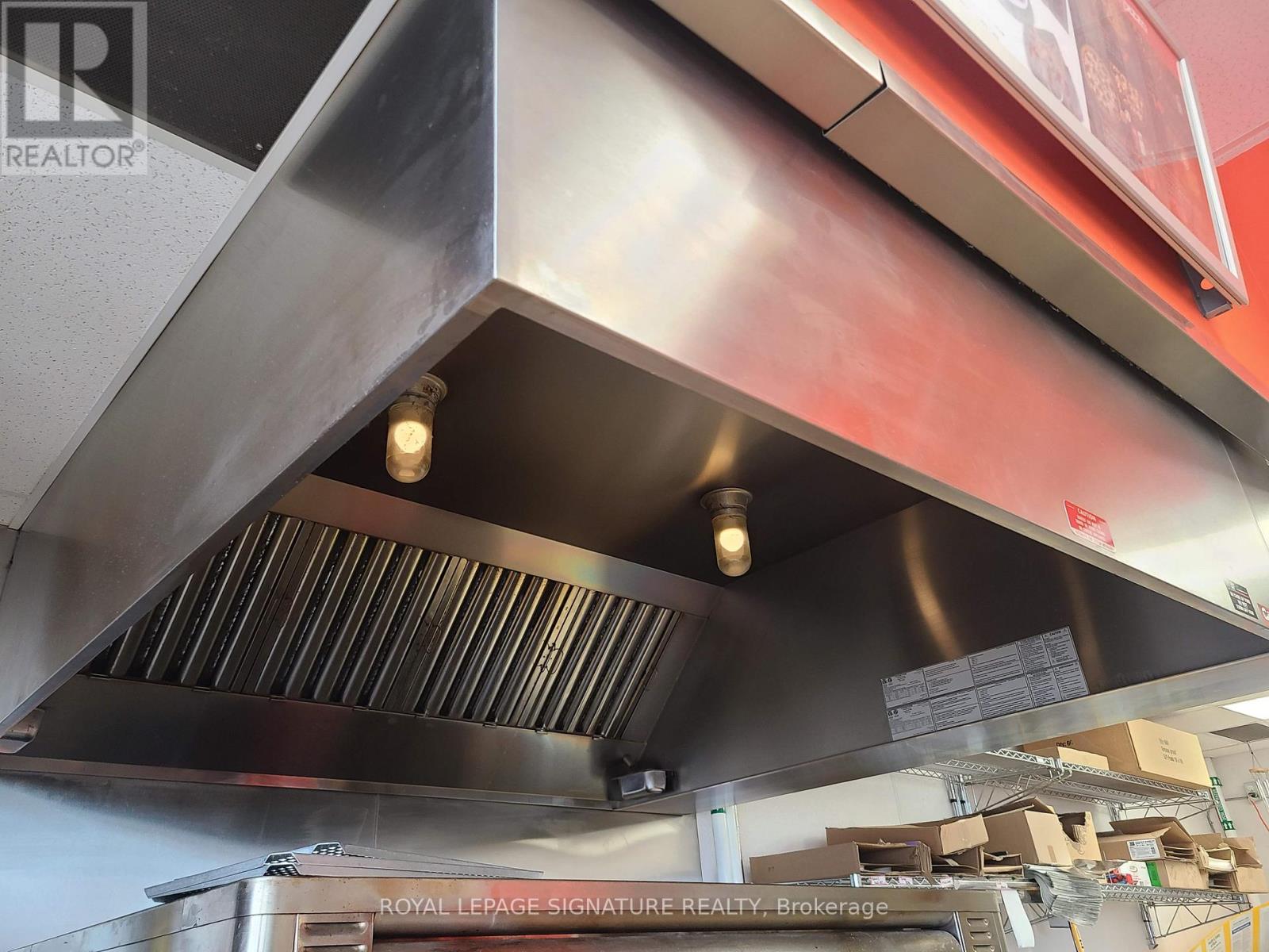 752 Queen Street E, St. Marys, Ontario  N4X 1G2 - Photo 10 - X12934100