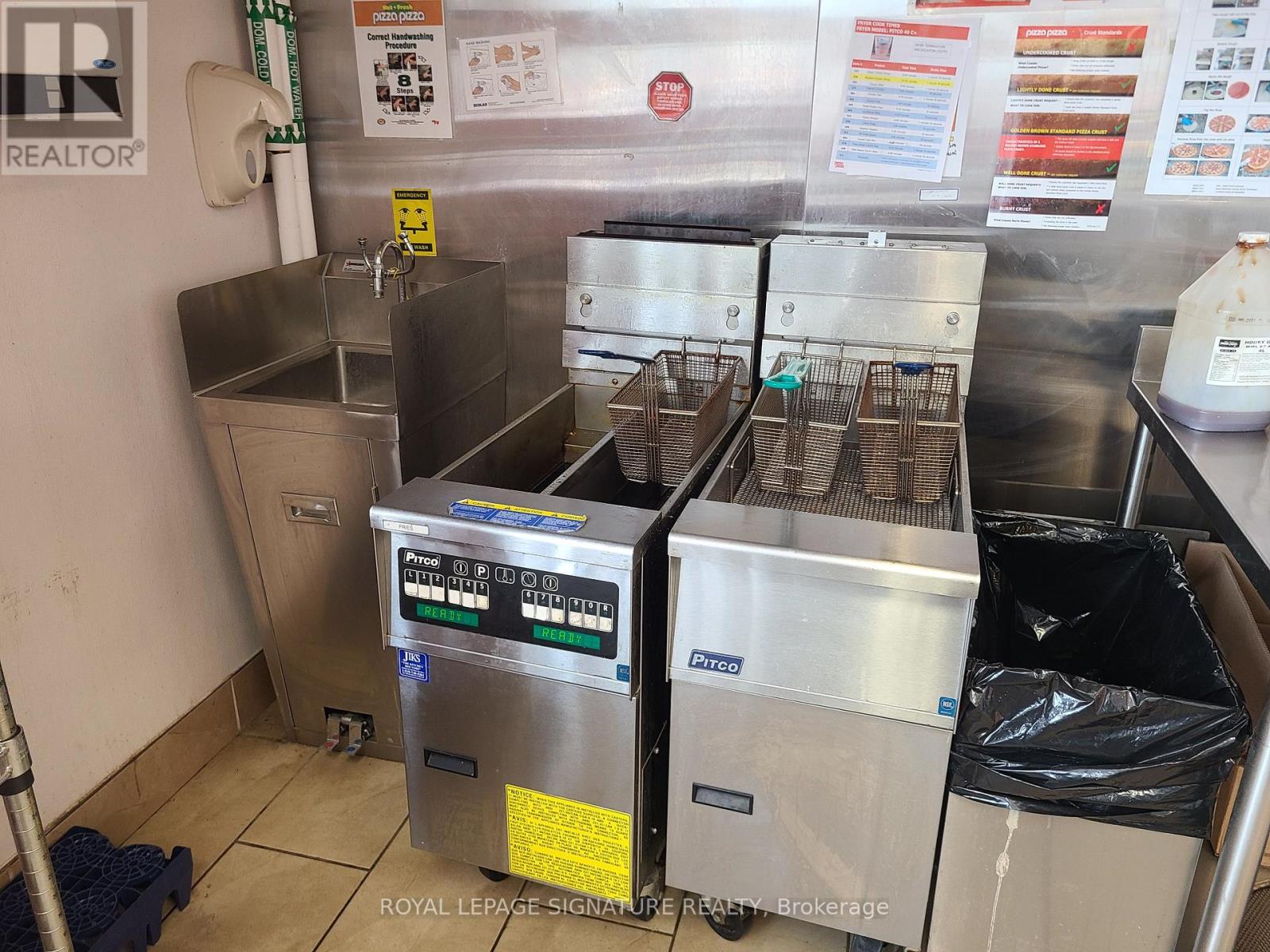 752 Queen Street E, St. Marys, Ontario  N4X 1G2 - Photo 11 - X12934100