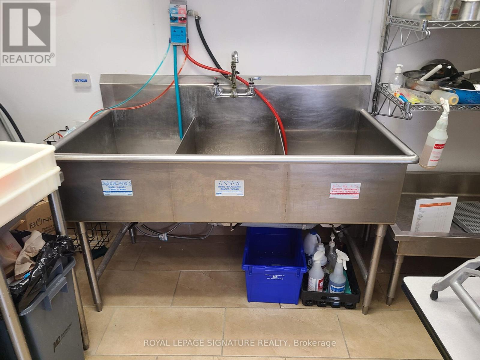 752 Queen Street E, St. Marys, Ontario  N4X 1G2 - Photo 16 - X12934100