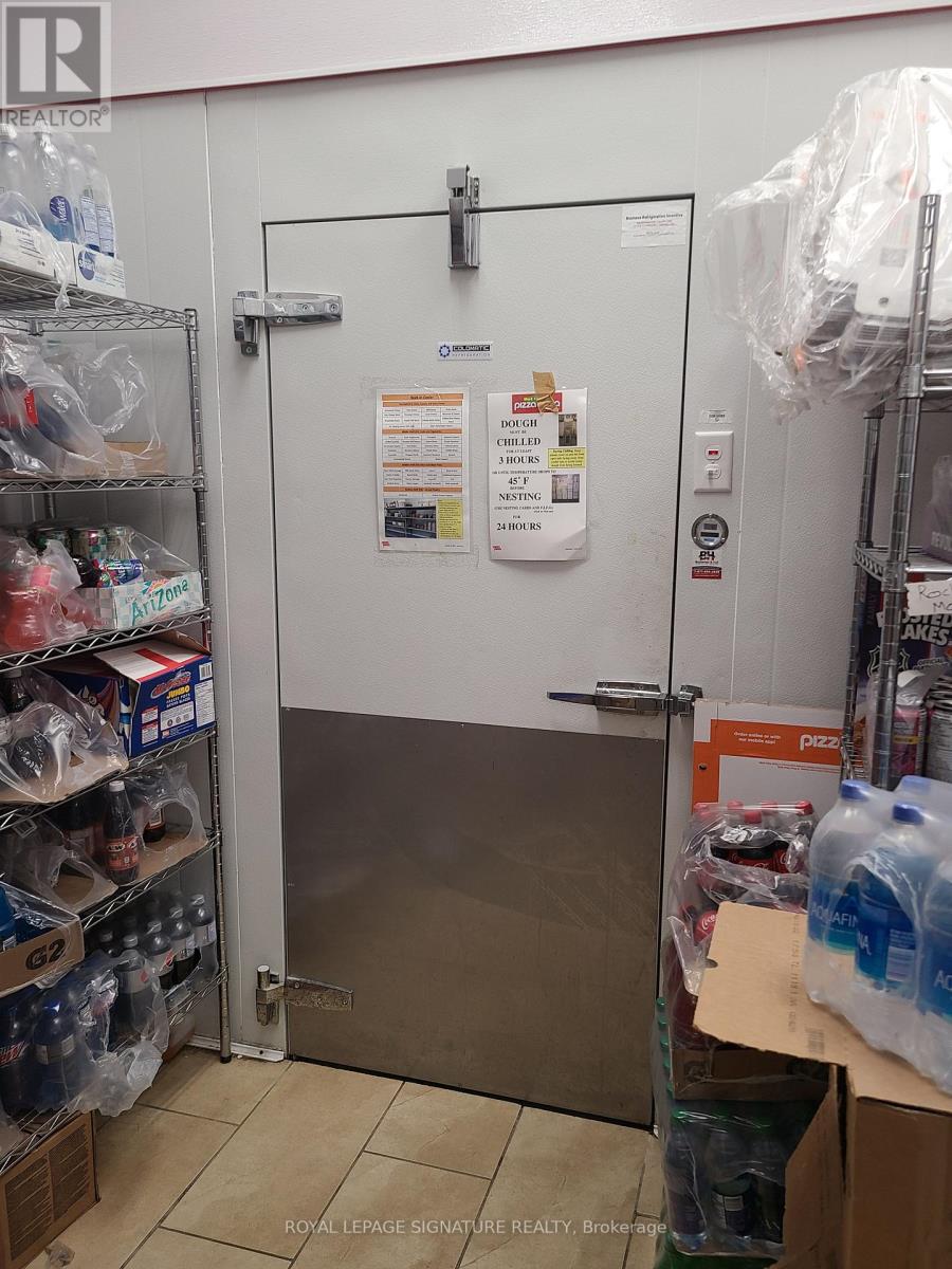 752 Queen Street E, St. Marys, Ontario  N4X 1G2 - Photo 17 - X12934100