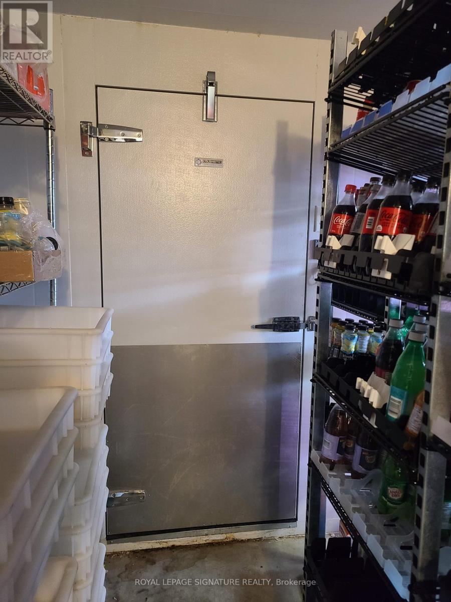 752 Queen Street E, St. Marys, Ontario  N4X 1G2 - Photo 18 - X12934100