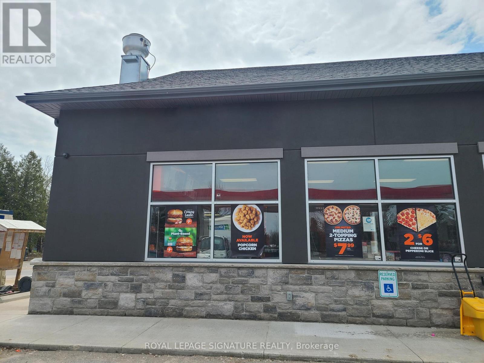 752 Queen Street E, St. Marys, Ontario  N4X 1G2 - Photo 24 - X12934100