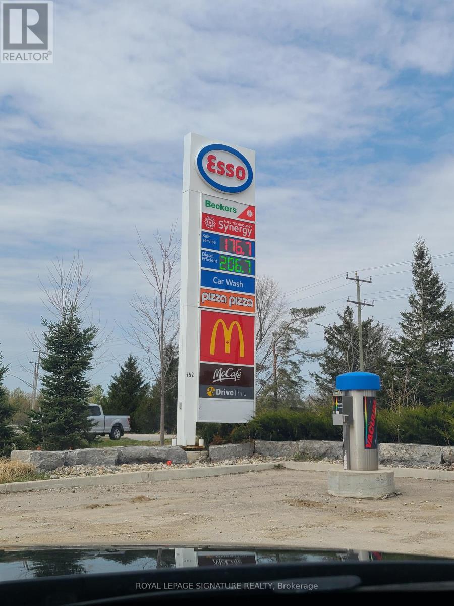 752 Queen Street E, St. Marys, Ontario  N4X 1G2 - Photo 8 - X12934100
