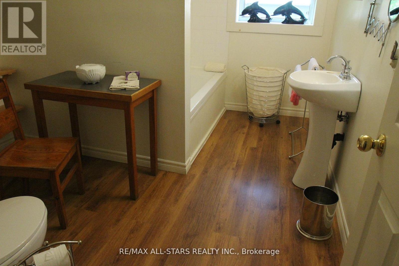 77 Bobcaygeon Road, Minden Hills, Ontario  K0M 2K0 - Photo 19 - X12934192