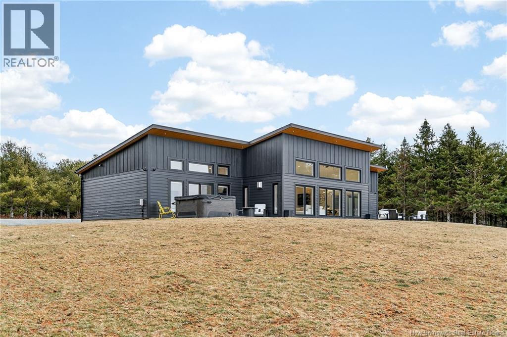 31 Sunshine Lane, Bass River, New Brunswick  E4T 3Z1 - Photo 3 - NB135851