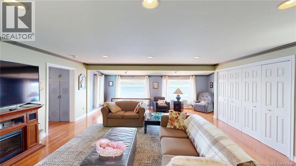 6577 Route 102, Oak Point, New Brunswick  E5M 2G9 - Photo 23 - NB135538