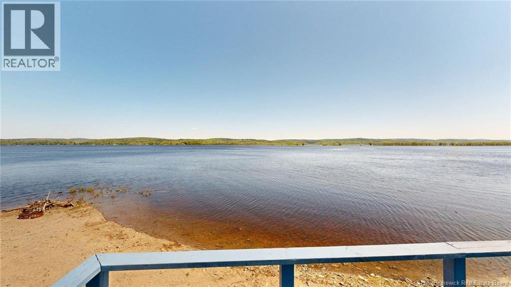 6577 Route 102, Oak Point, New Brunswick  E5M 2G9 - Photo 35 - NB135538