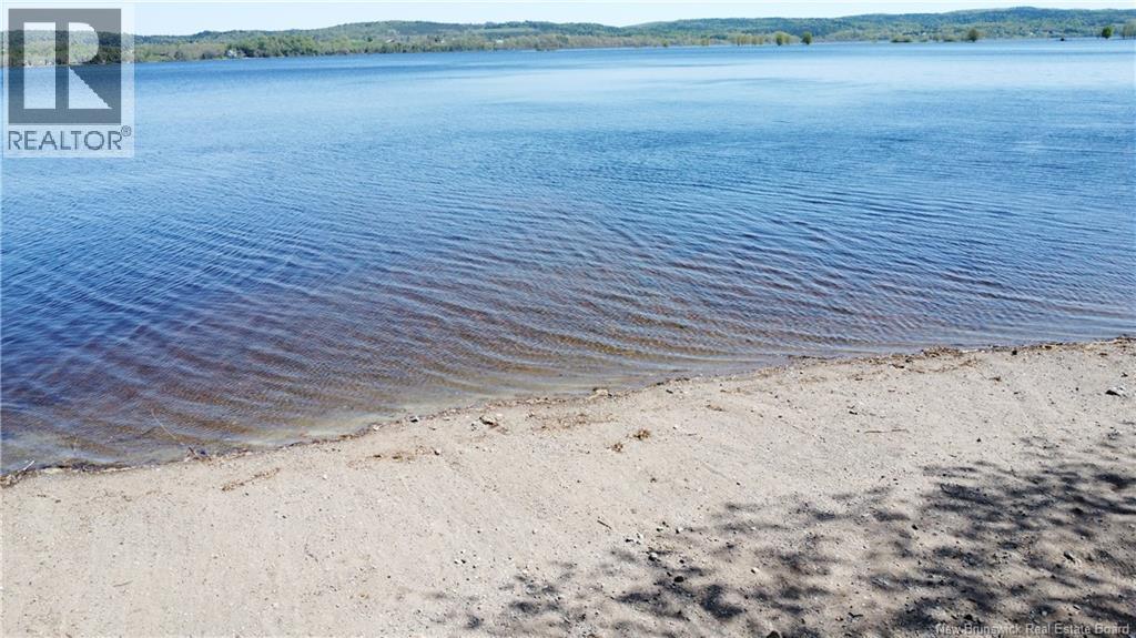 6577 Route 102, Oak Point, New Brunswick  E5M 2G9 - Photo 37 - NB135538