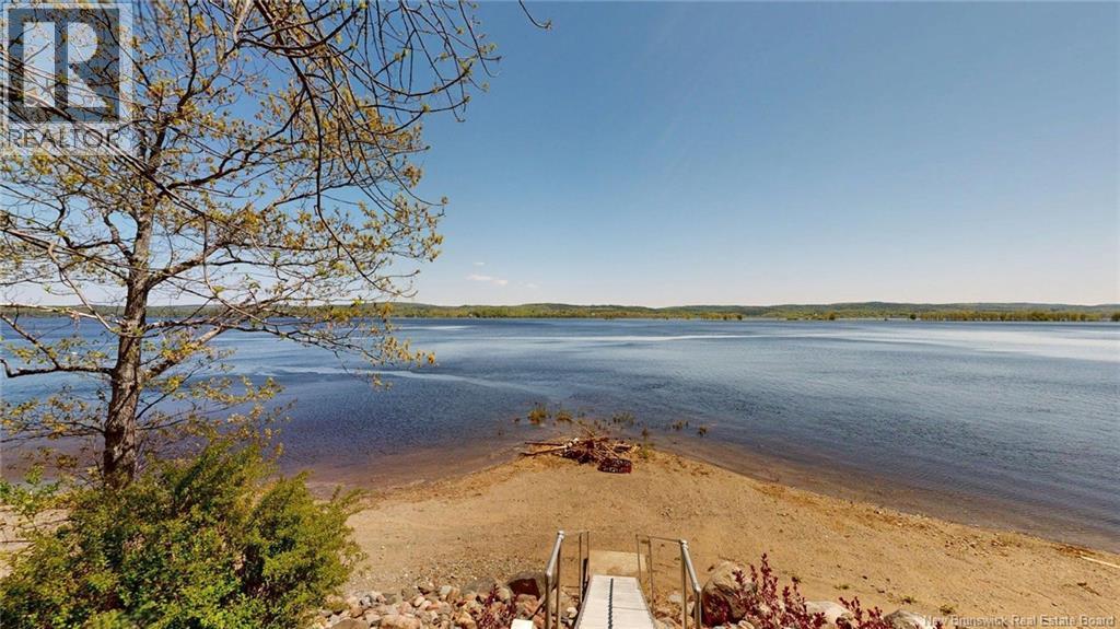6577 Route 102, Oak Point, New Brunswick  E5M 2G9 - Photo 40 - NB135538