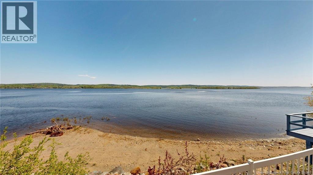 6577 Route 102, Oak Point, New Brunswick  E5M 2G9 - Photo 41 - NB135538