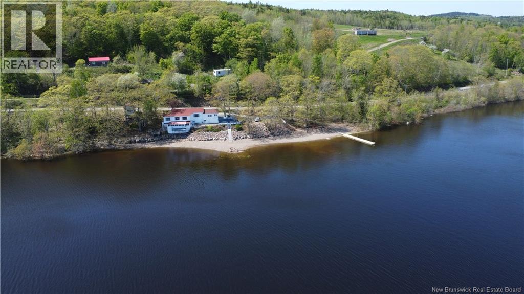 6577 Route 102, Oak Point, New Brunswick  E5M 2G9 - Photo 7 - NB135538