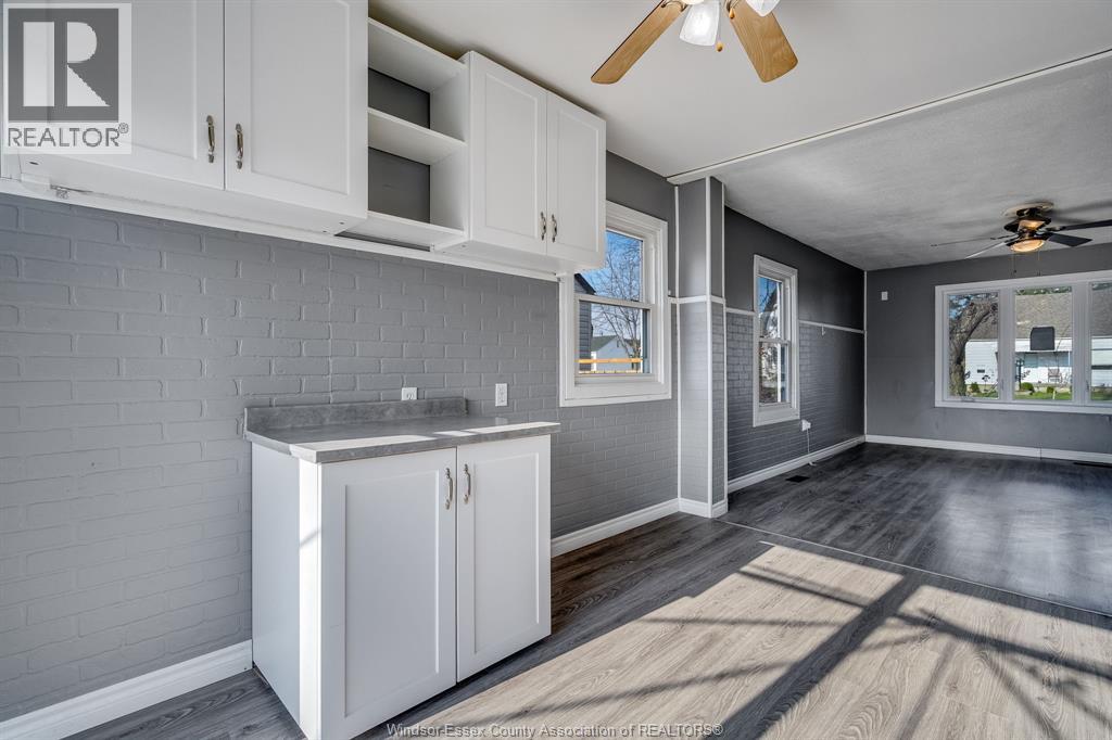 3759 Whitney, Windsor, Ontario  N9C 2C5 - Photo 8 - 26006464