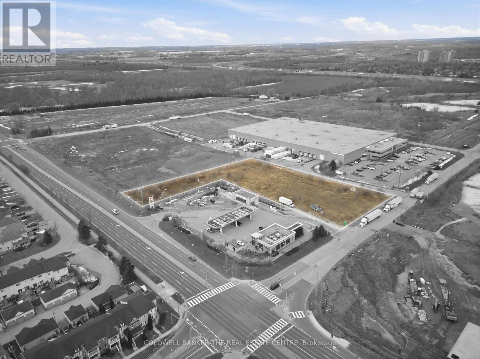 100 Montecorte Street, Whitby (Port Whitby), Ontario  L1N 0B6 - Photo 7 - E12824008