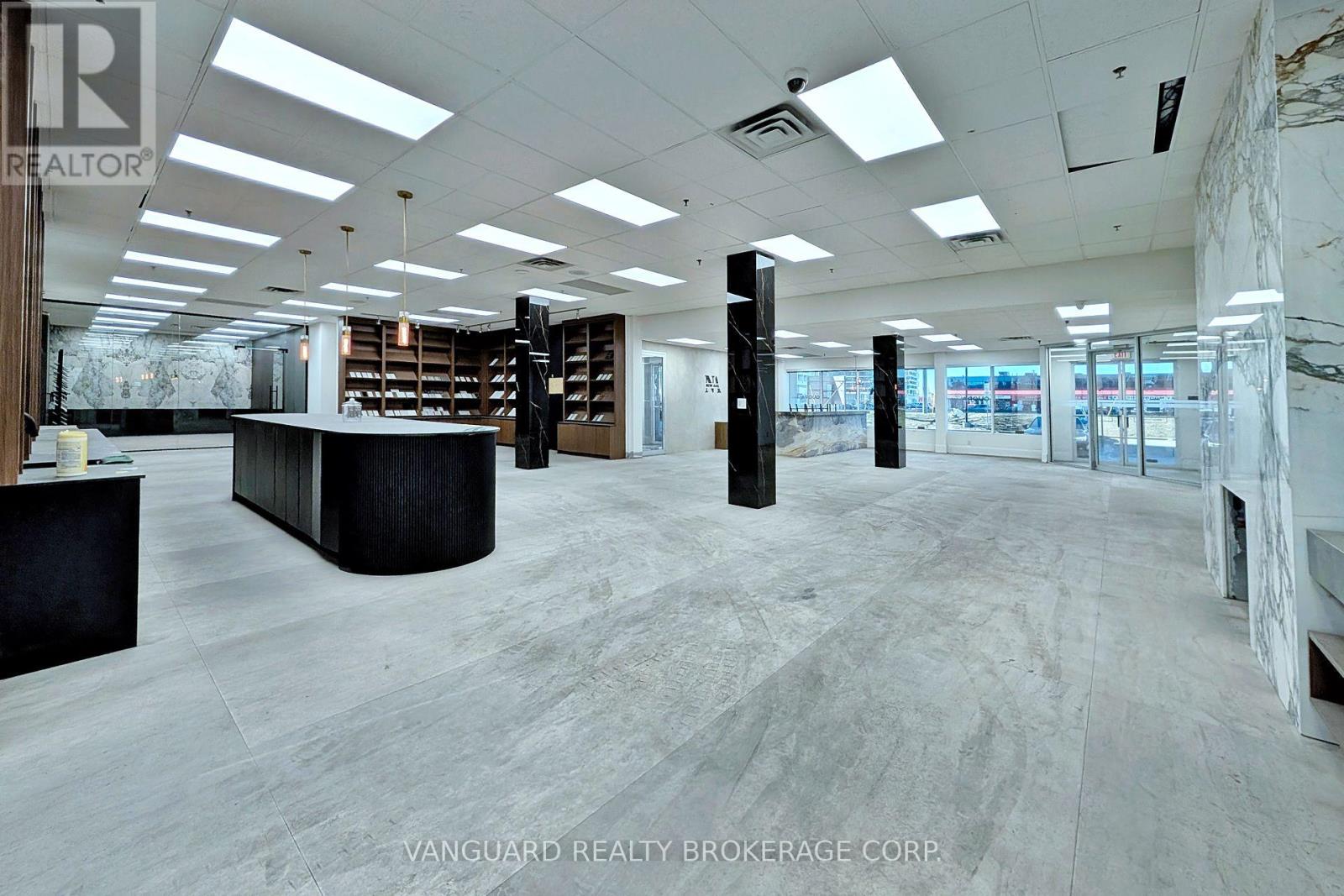 3 - 7941 Jane Street, Vaughan, Ontario  L4K 4L6 - Photo 6 - N12718084