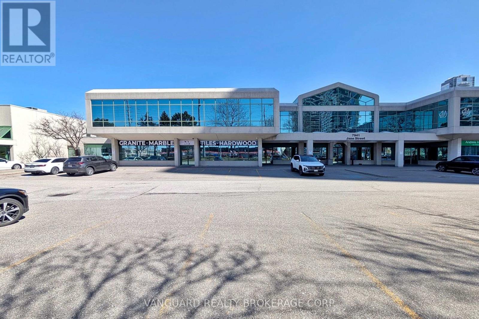 3 - 7941 Jane Street, Vaughan, Ontario  L4K 4L6 - Photo 2 - N12718084