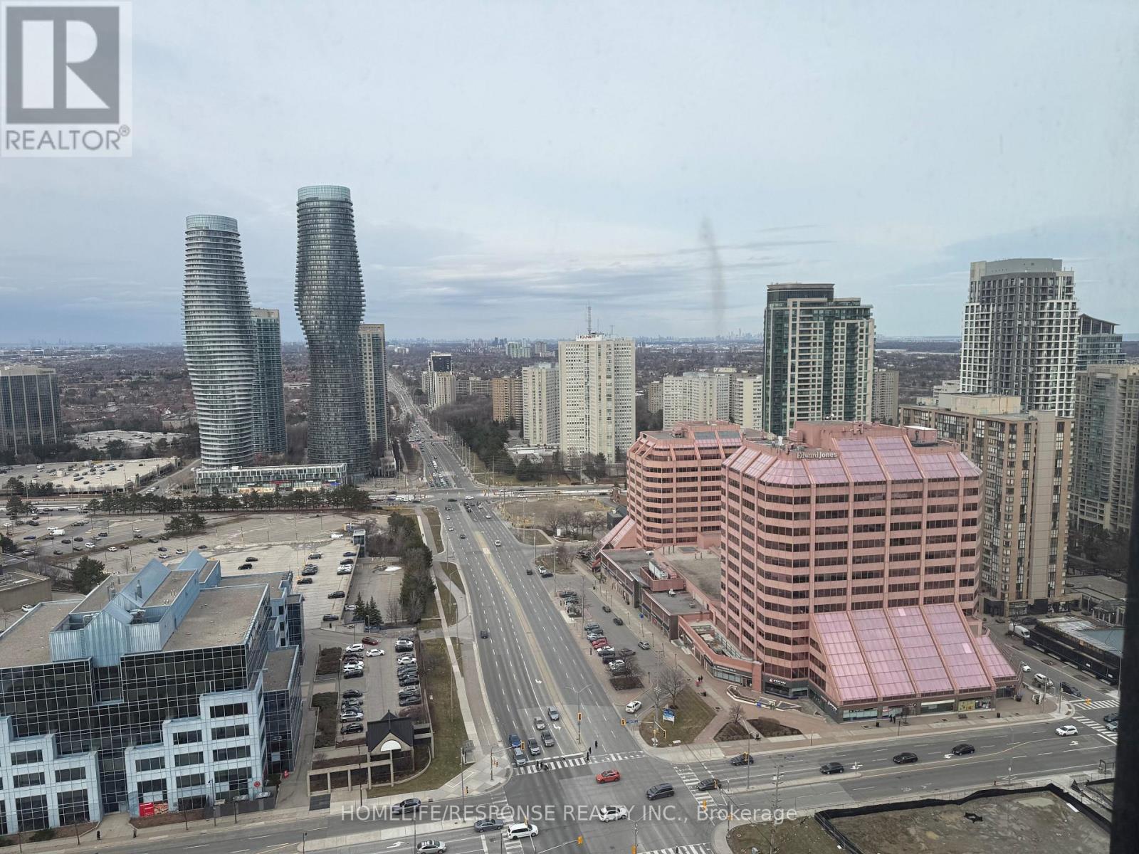 2502 - 2 Erskine Road, Mississauga (City Centre), Ontario  L5B 0S1 - Photo 11 - W12930592