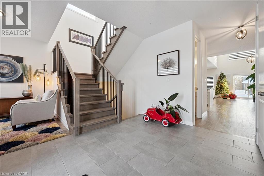 972 Stonecliffe Walk Unit# 18, Kitchener, Ontario  N2P 0K5 - Photo 7 - 40792292