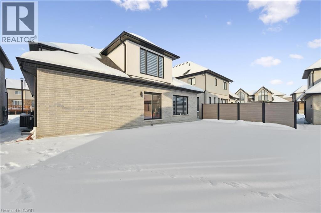 972 Stonecliffe Walk Unit# 18, Kitchener, Ontario  N2P 0K5 - Photo 47 - 40792292