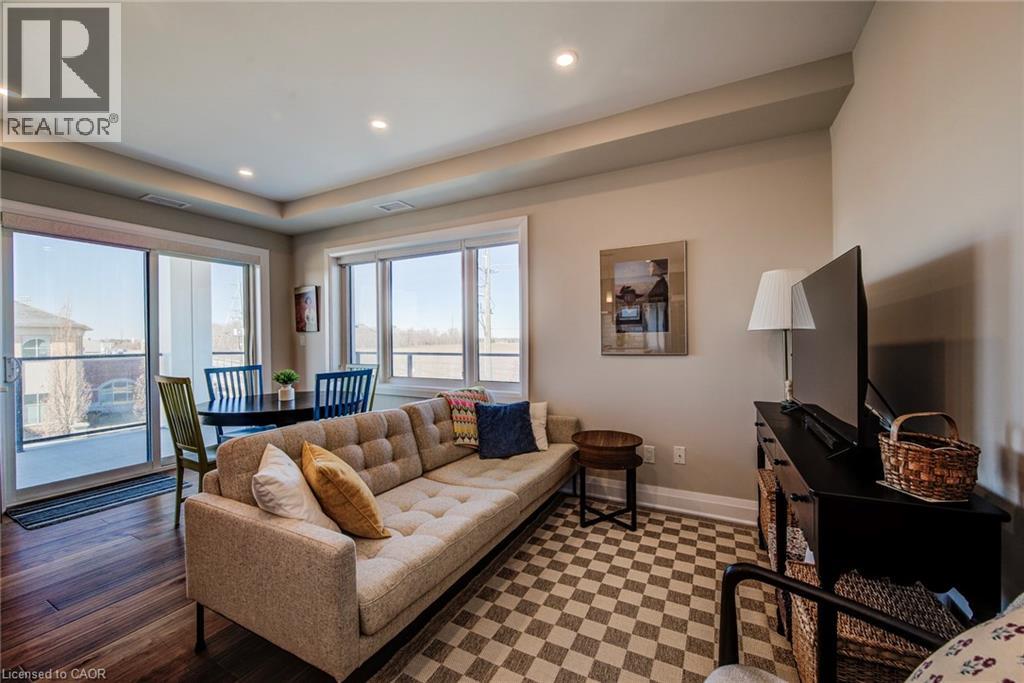 245 Grey Silo Road Unit# 203, Waterloo, Ontario  N2K 0G6 - Photo 21 - 40814777