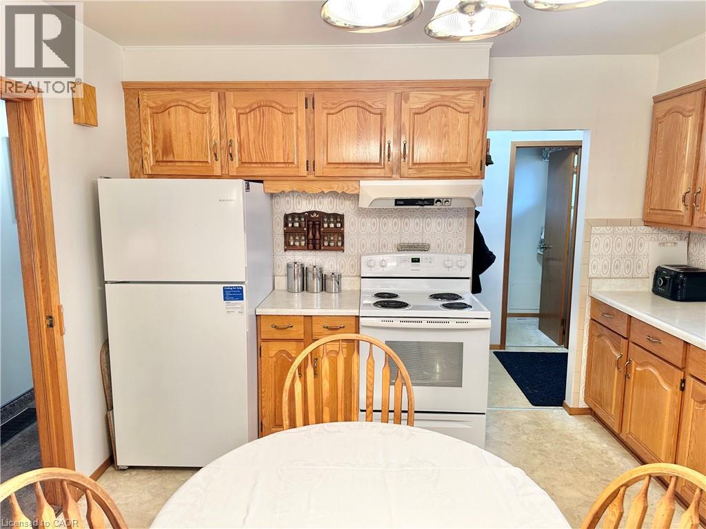 8 Aylmer Street, Booth's Harbour, Ontario  N0E 1P0 - Photo 6 - 40811915