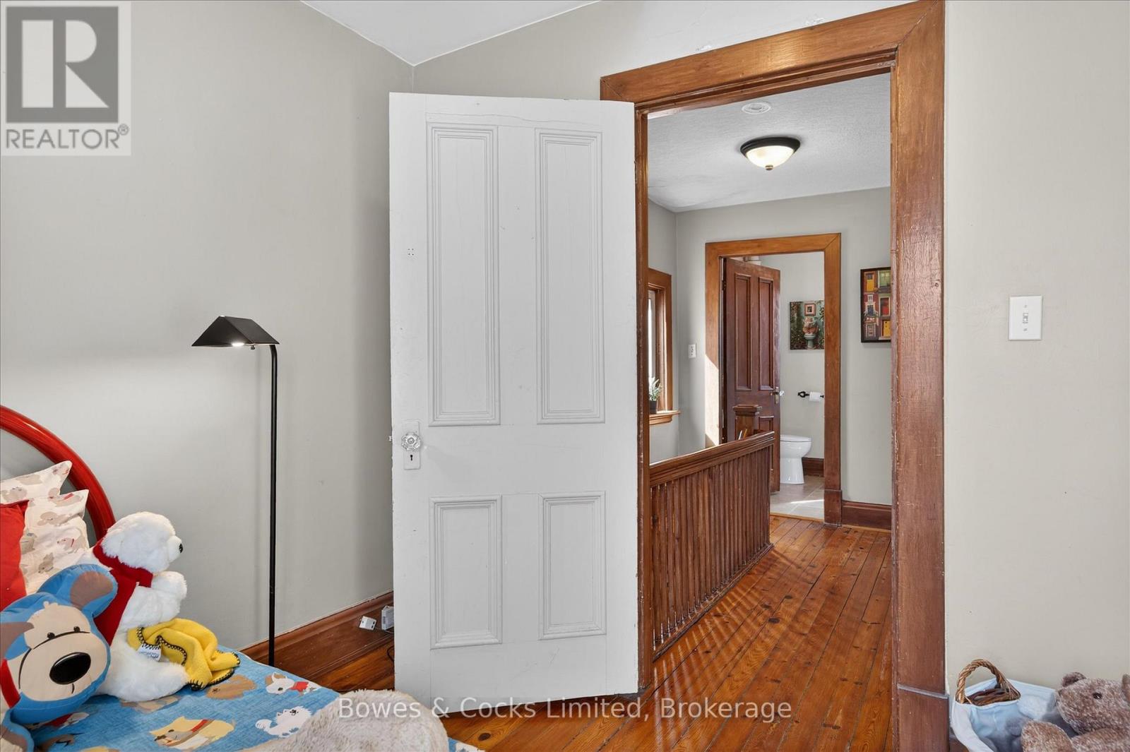 633 Downie Street, Peterborough, Ontario K9H 4K2 - Photo 42 - X12934294