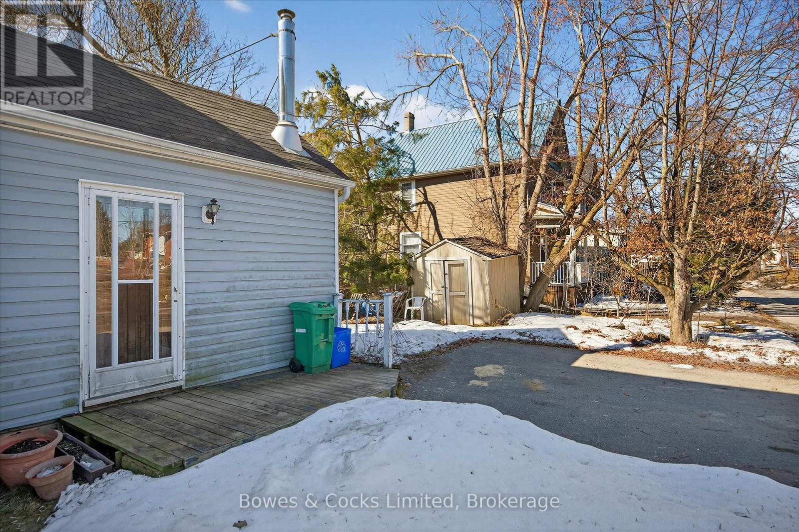 633 Downie Street, Peterborough, Ontario K9H 4K2 - Photo 43 - X12934294