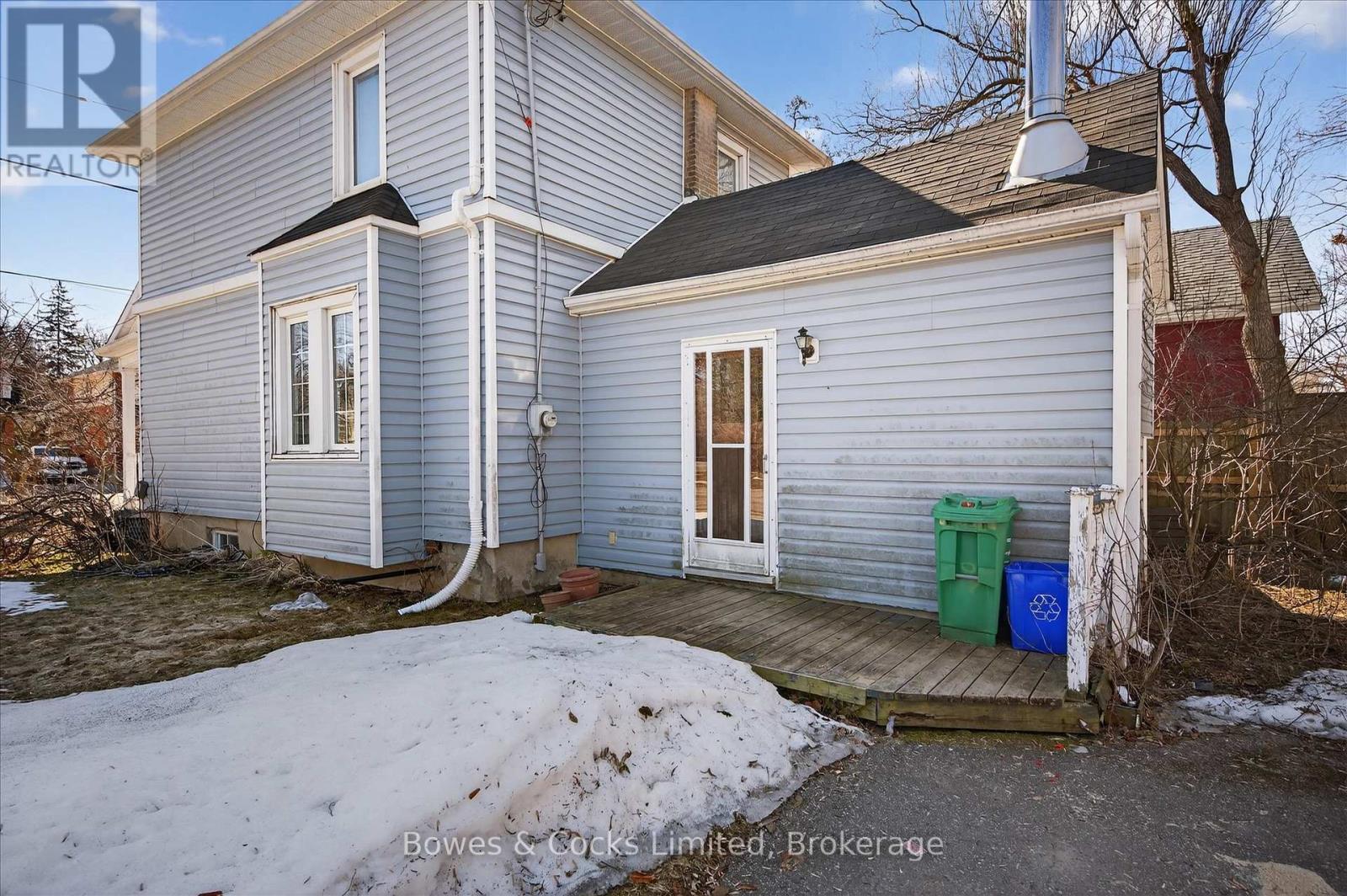 633 Downie Street, Peterborough, Ontario K9H 4K2 - Photo 45 - X12934294