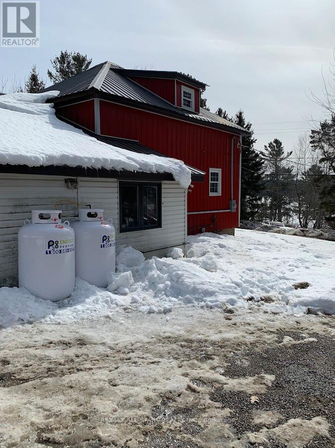 69 Bridge Street, Addington Highlands, Ontario  K0H 1L0 - Photo 18 - X12934476