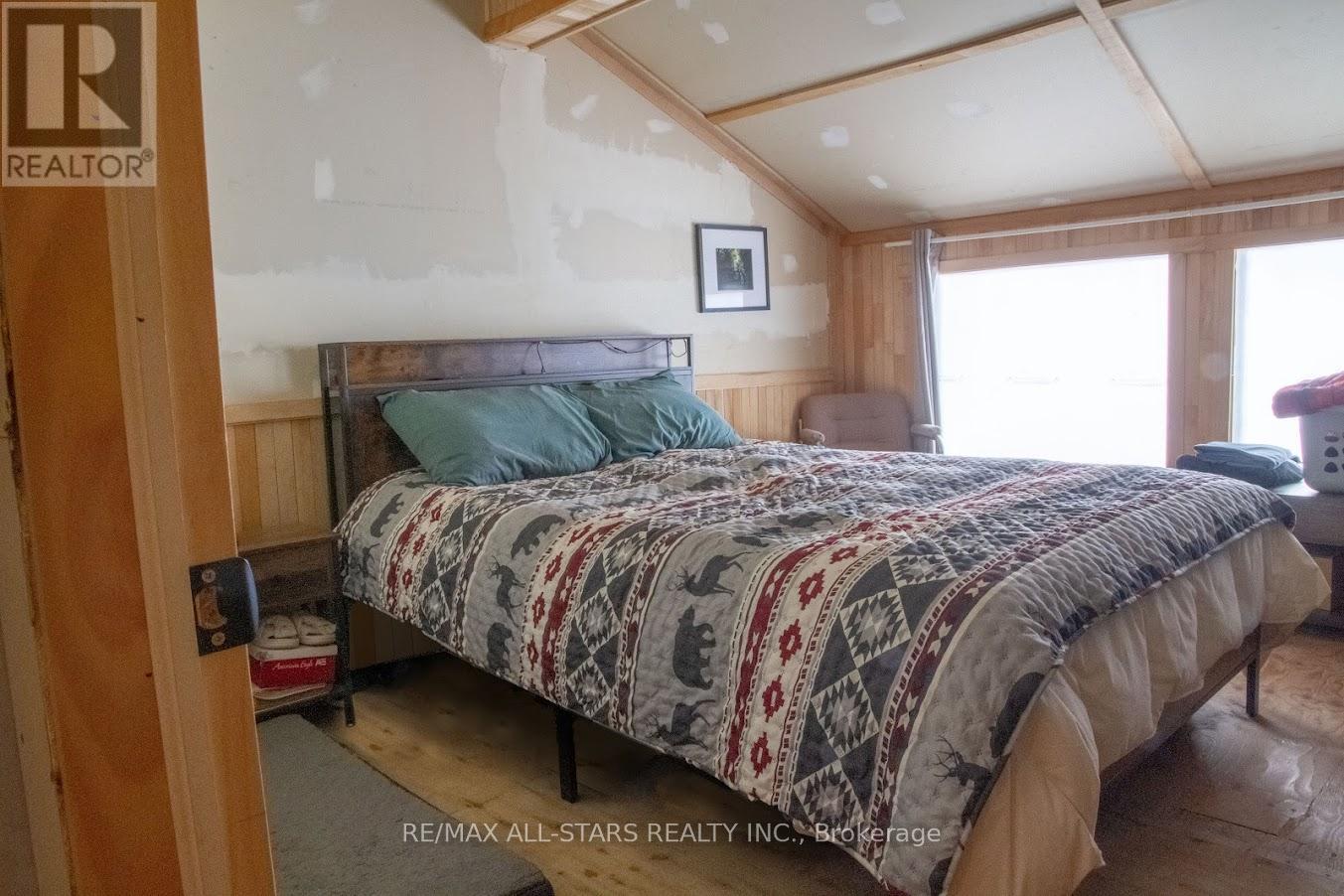 69 Bridge Street, Addington Highlands, Ontario  K0H 1L0 - Photo 9 - X12934476