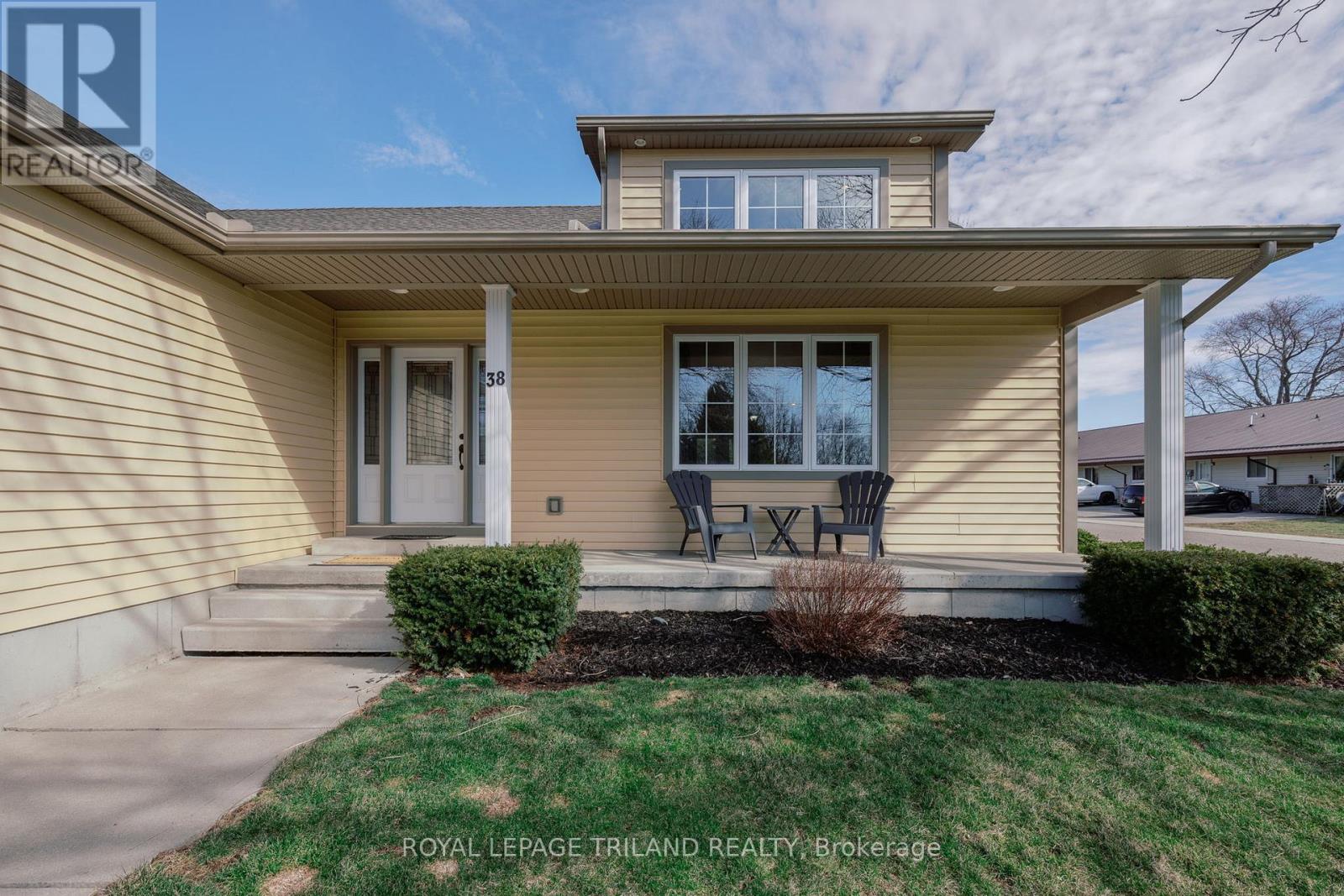 38 Fulton Street, Bayham, Ontario  N0J 1Z0 - Photo 5 - X12934244