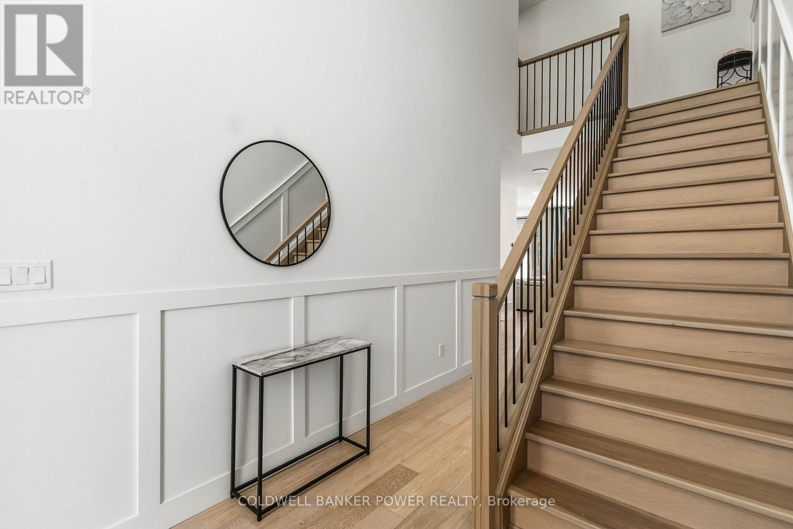 2884 Doyle Drive, London South, Ontario  N6M 0G7 - Photo 6 - X12934422