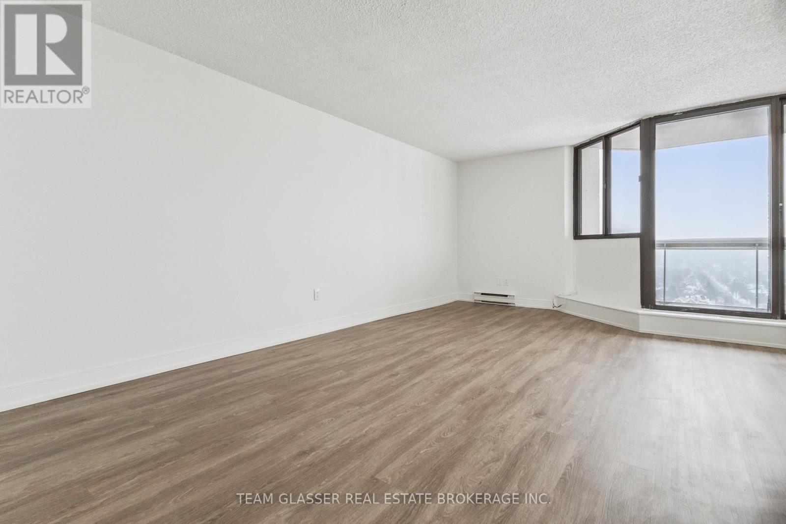 1904 - 340 Colborne Street, London East, Ontario  N6B 3N1 - Photo 6 - X12934436