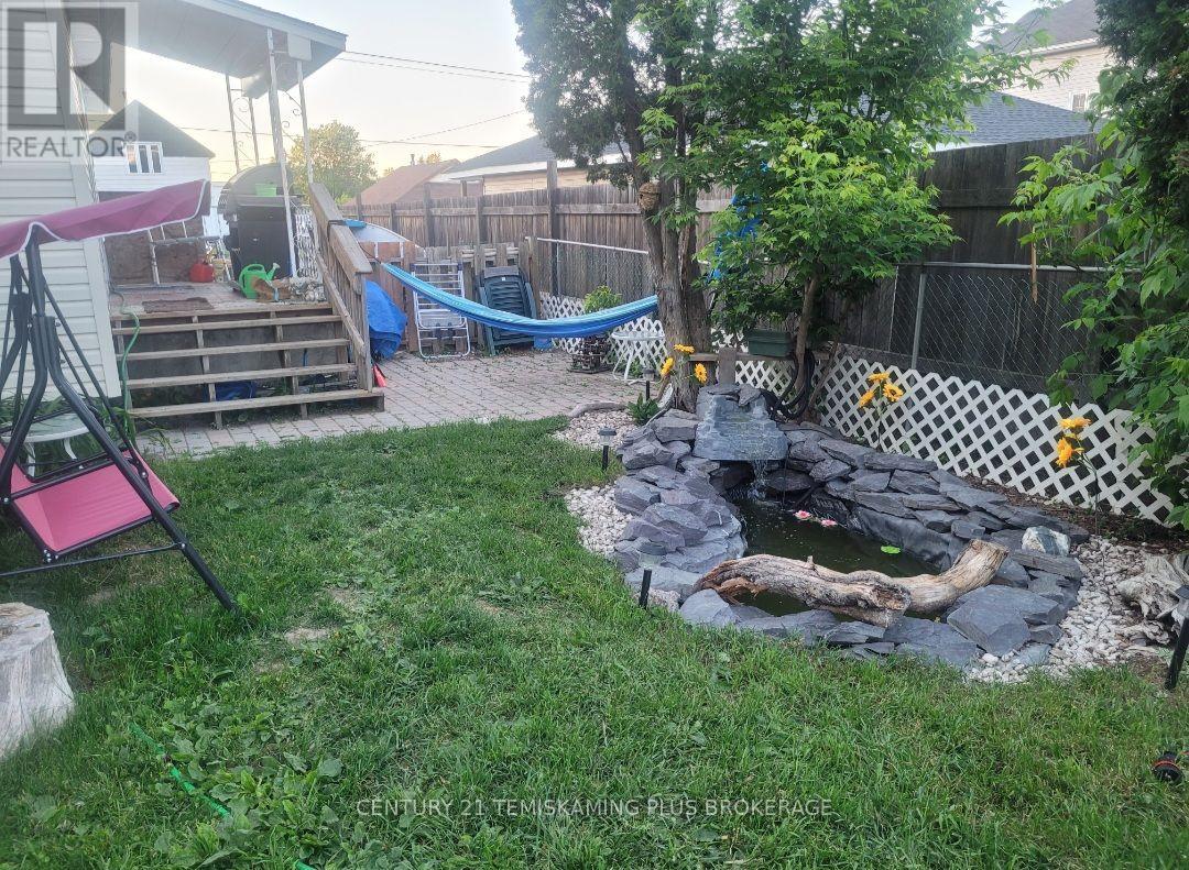 444 Blackwall Street, Temiskaming Shores, Ontario  P0J 1K0 - Photo 4 - T12934522