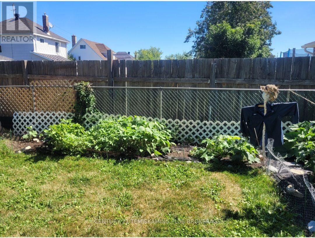 444 Blackwall Street, Temiskaming Shores, Ontario  P0J 1K0 - Photo 6 - T12934522