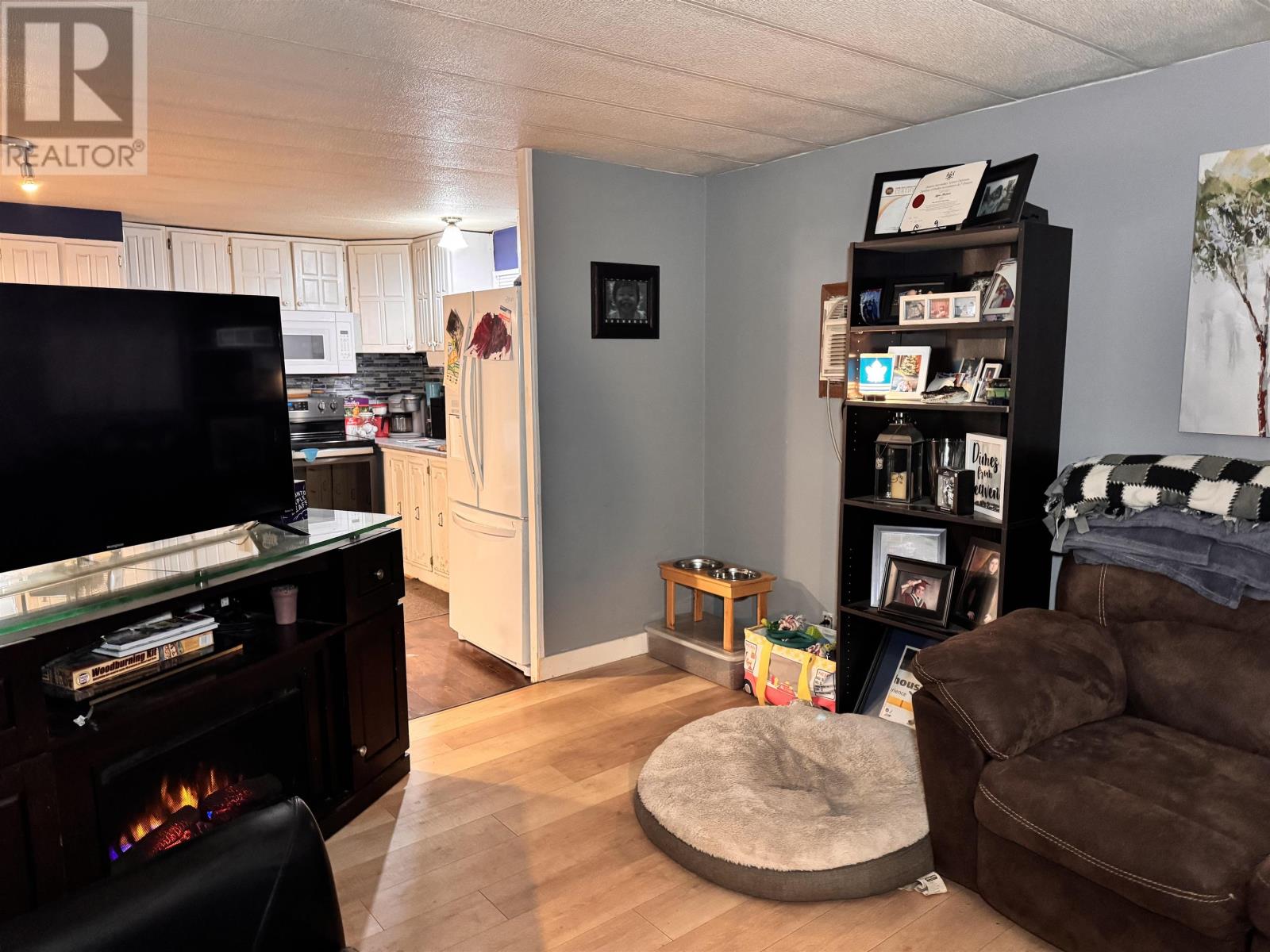 11 Chelsea St, Red Lake, Ontario  P0V 2M0 - Photo 2 - TB2600241