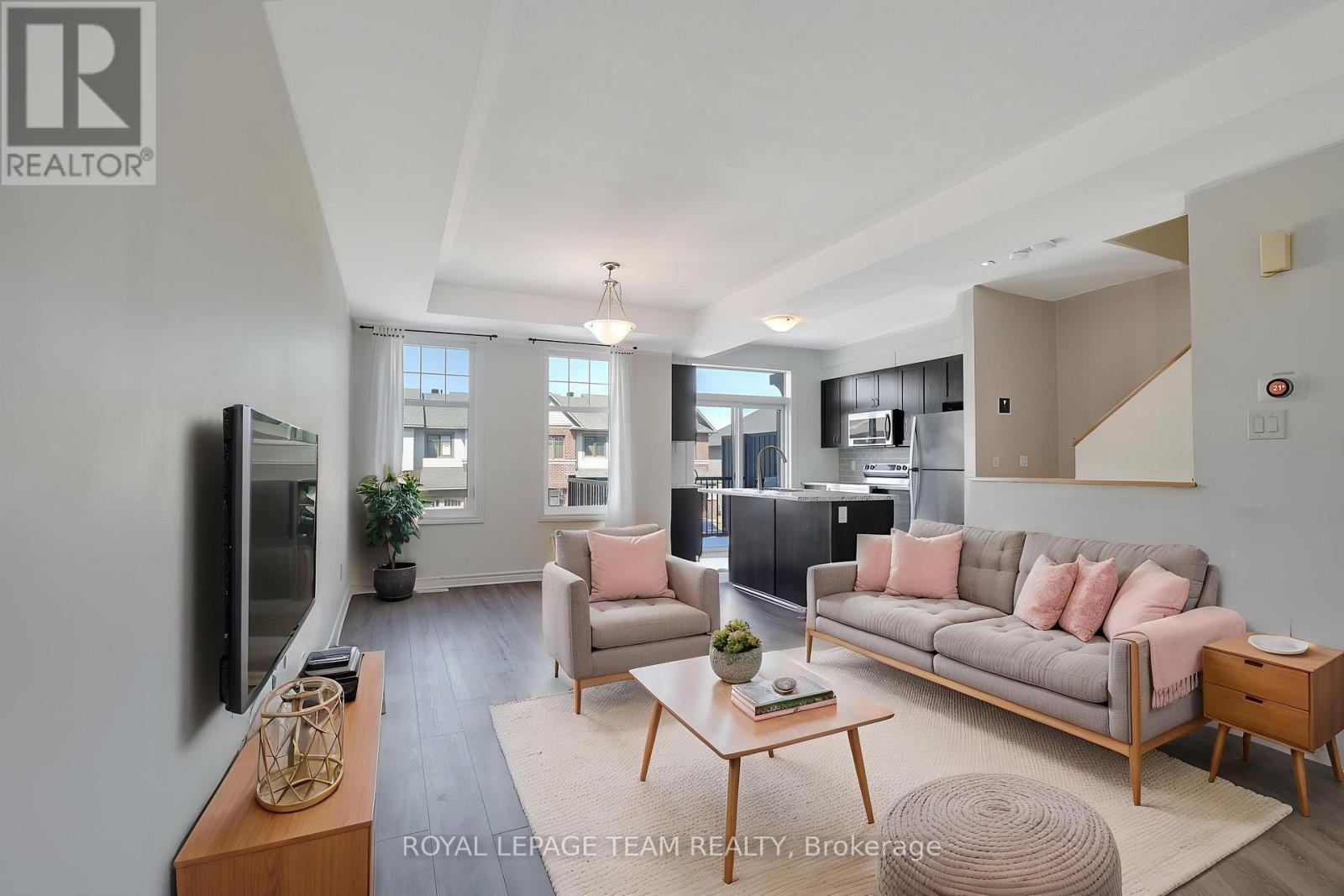 114 Sweetwater Lane, Ottawa, Ontario  K2T 0L1 - Photo 21 - X12934346