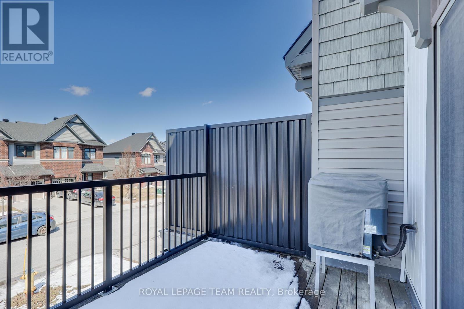 114 Sweetwater Lane, Ottawa, Ontario  K2T 0L1 - Photo 37 - X12934346