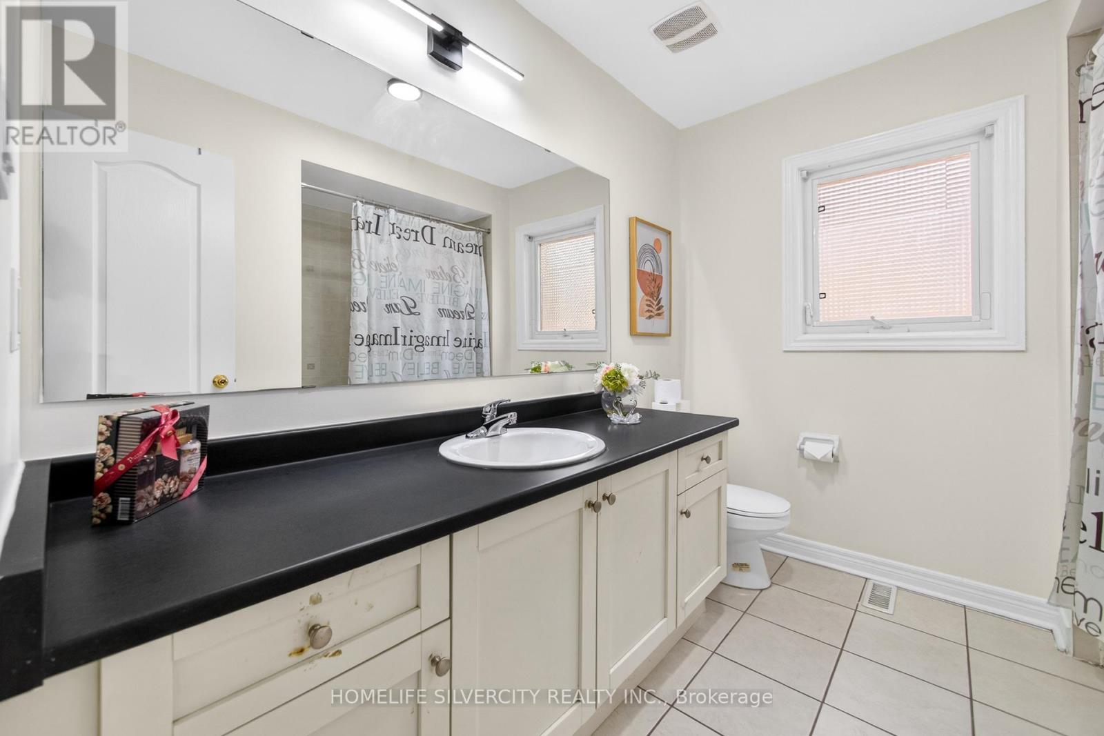 86 Silent Pond Crescent, Brampton, Ontario  L6V 4R6 - Photo 43 - W12933228