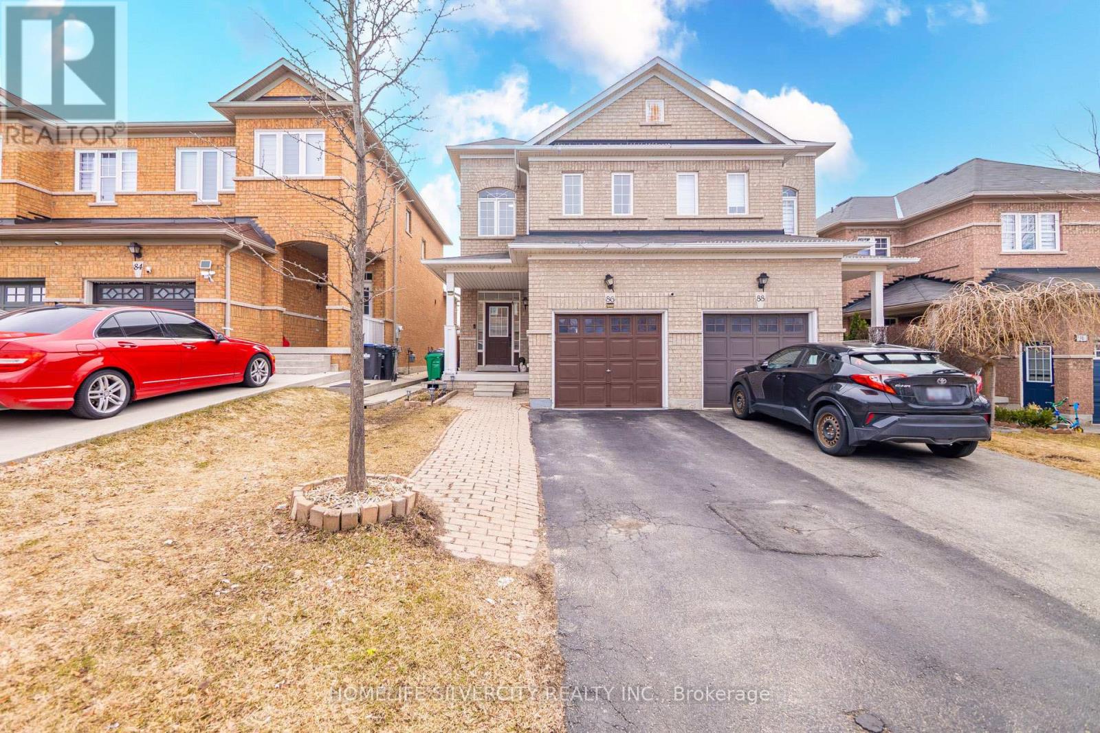 86 Silent Pond Crescent, Brampton, Ontario  L6V 4R6 - Photo 2 - W12933228