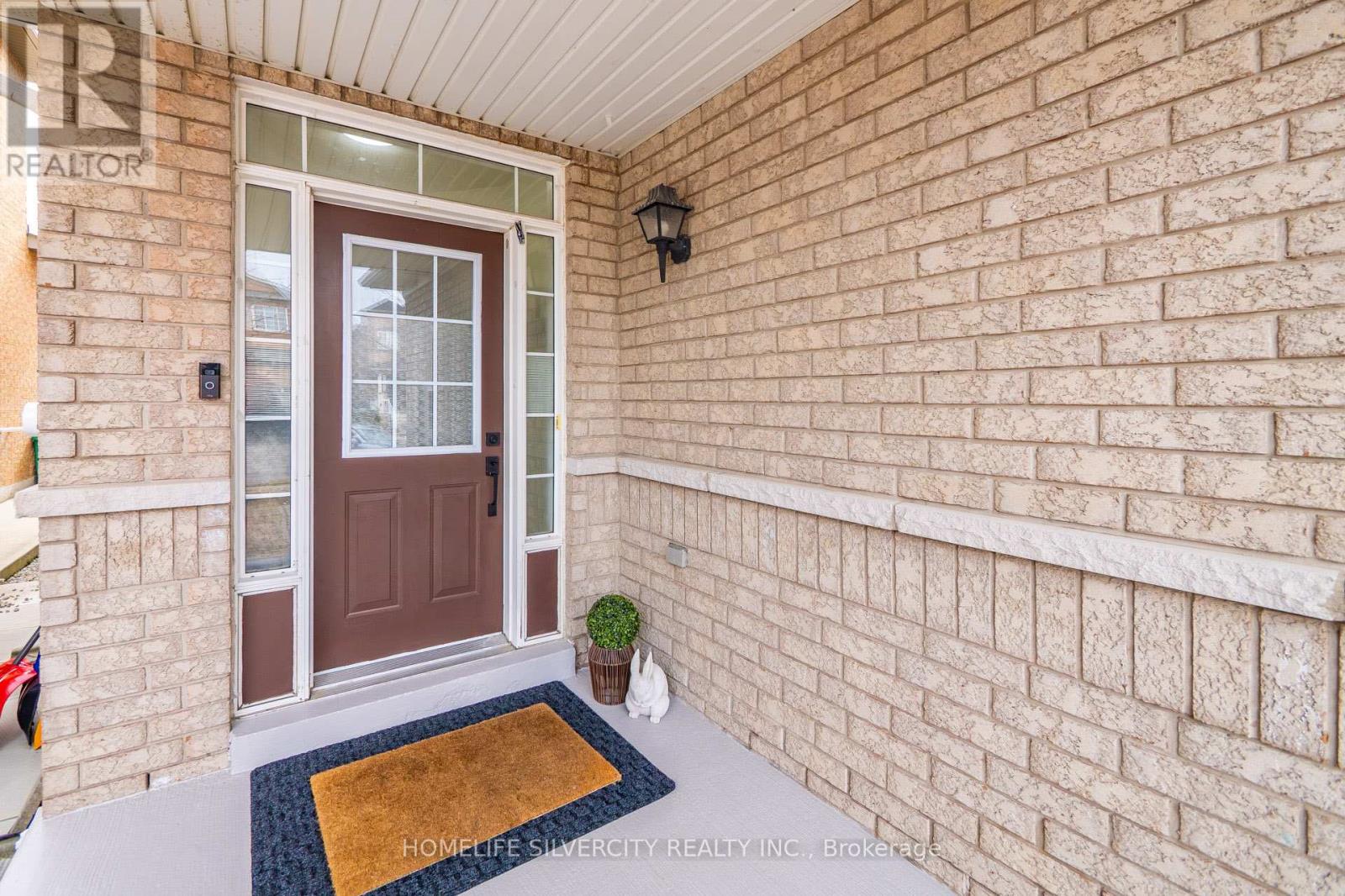 86 Silent Pond Crescent, Brampton, Ontario  L6V 4R6 - Photo 8 - W12933228