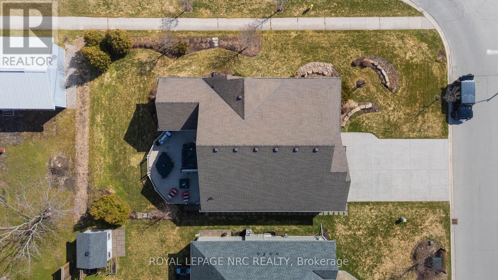 3930 Village Creek Drive, Fort Erie, Ontario  L0S 1S0 - Photo 2 - X12934410